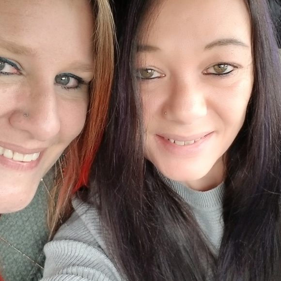 Meet your Posher, Michelle - Picture 3 of 6